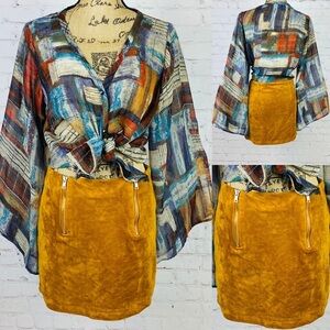 Forever21 Velvet Front Zipper Details Mini Skirt